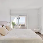 Ocean & Pool View 3-bedroom Apt. 公寓 马拉加